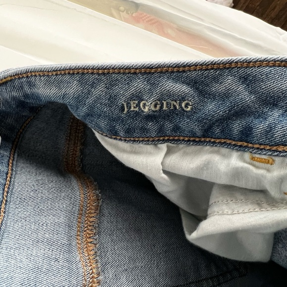 American Eagle Outfitter women’s jeans / jegging‘s super super stretch size 4 - Picture 4 of 12